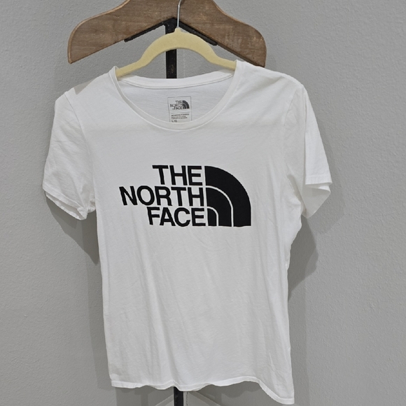The North Face Women's White Short Sleeve Tee Black Logo T-Shirt Medium - Picture 1 of 11